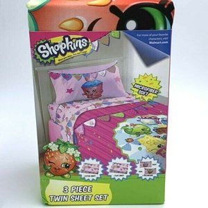 Shopkins Strawberry Cupcake Twin Sheet Set